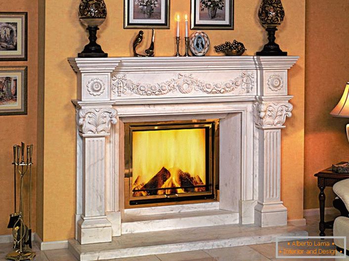A gas fireplace decorated in the interior of the Art Nouveau style creates the impression of fire from wooden logs. 