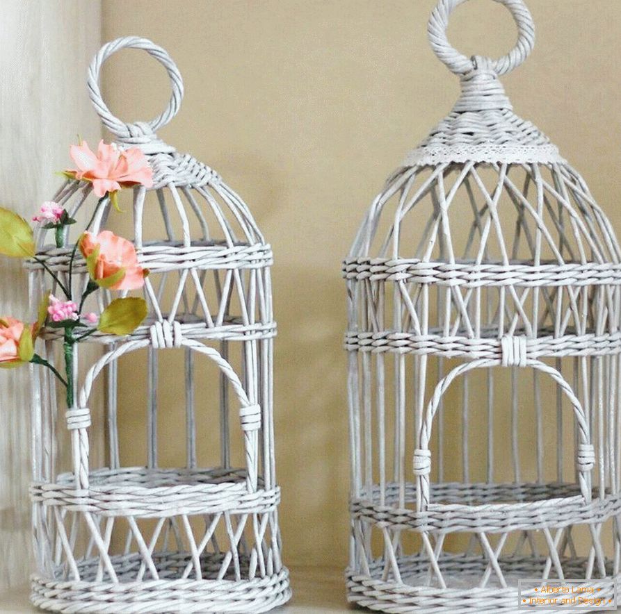 Decorative cages made of paper