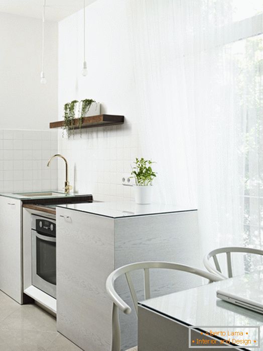 Wood in the interior of the kitchen