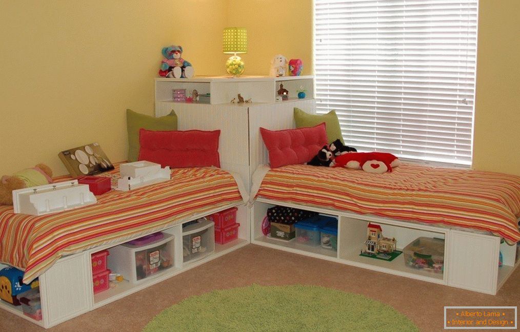 Sleeping area в детской для двух мальчиков