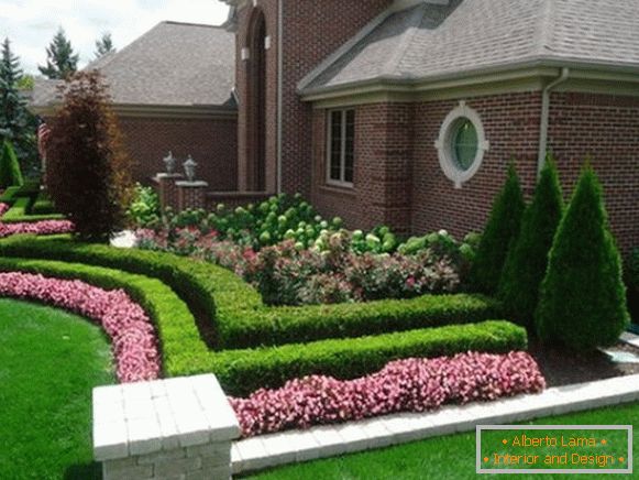 На фото 6: Landscaping yard design