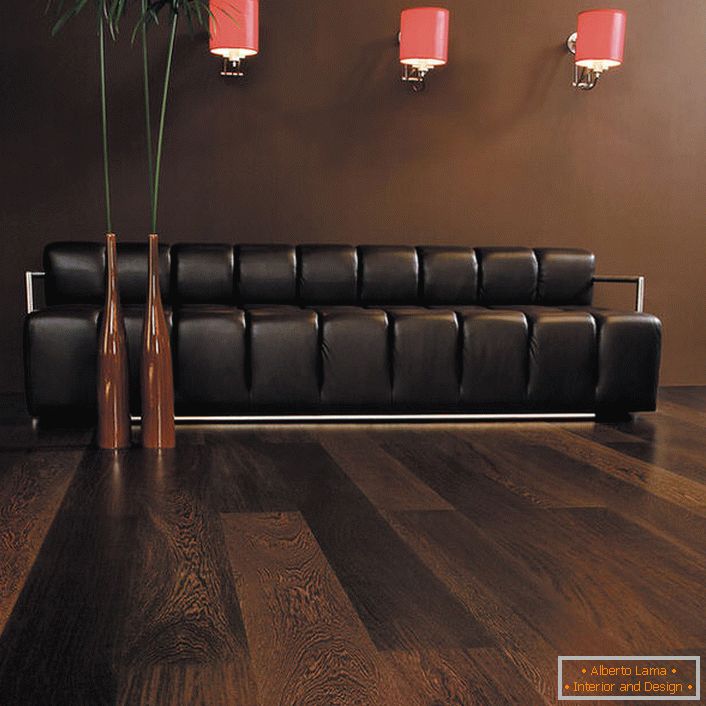 Wenge laminate in the living room perfectly matches with upholstered furniture with chocolate upholstery. The guest room in dark colors, despite its simplicity and laconic design, is one of the most luxurious design options.
