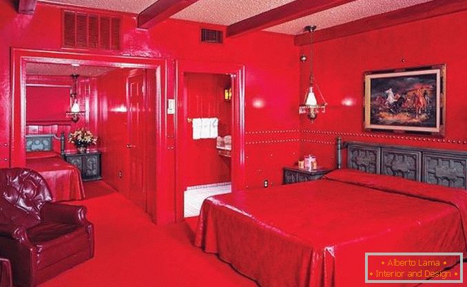 red bedroom design, photo 28