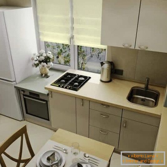 Small kitchen 6 sq. M with window
