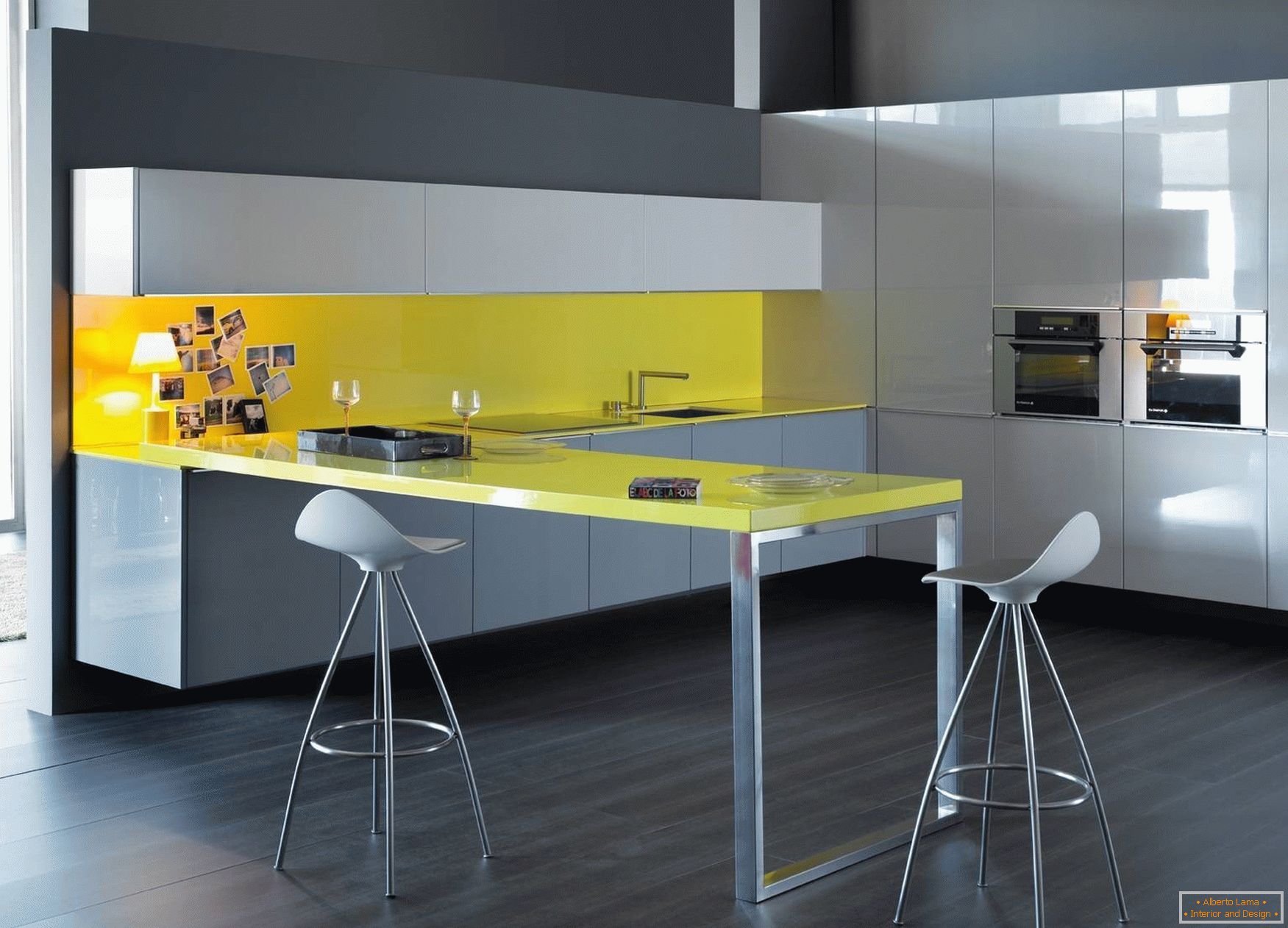 Yellow-gray kitchen design
