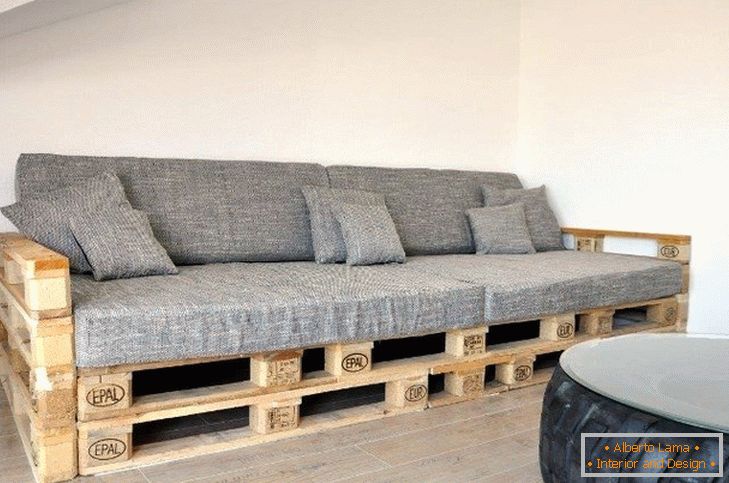 Sofa from pallets