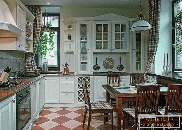 kitchen design in a private houseс панорамными окнами