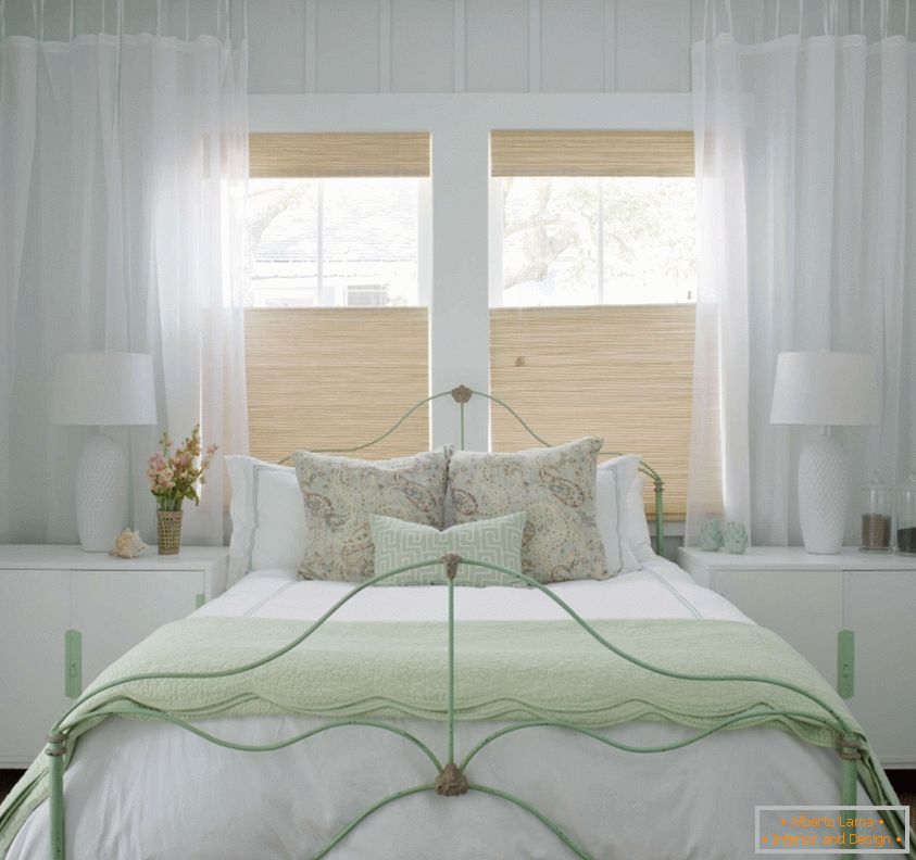 Delicate white bedroom in the style of Provence