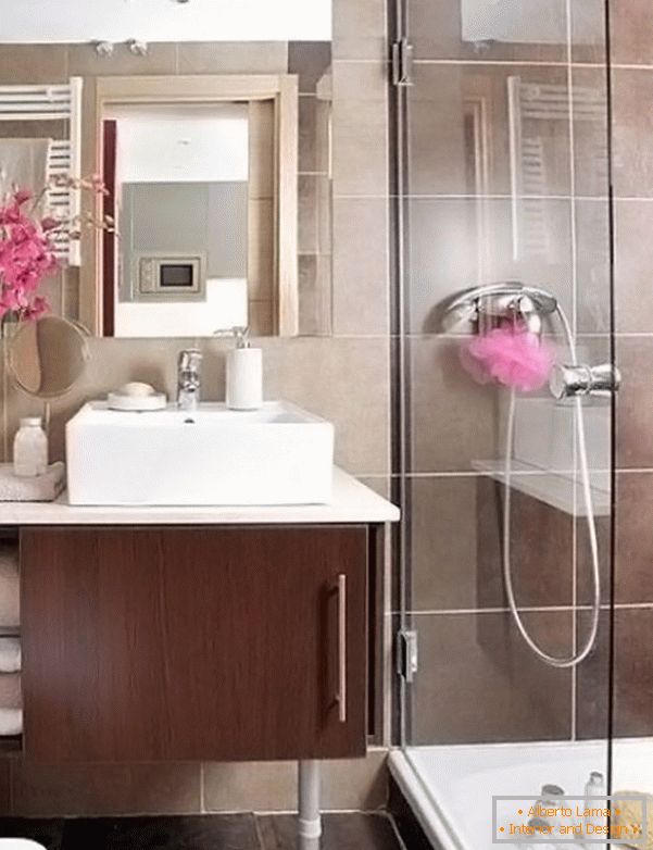 Glass shower in the small bathroom