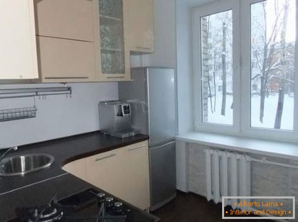 Design of small apartments Khrushchev - a small kitchen 5 sq m