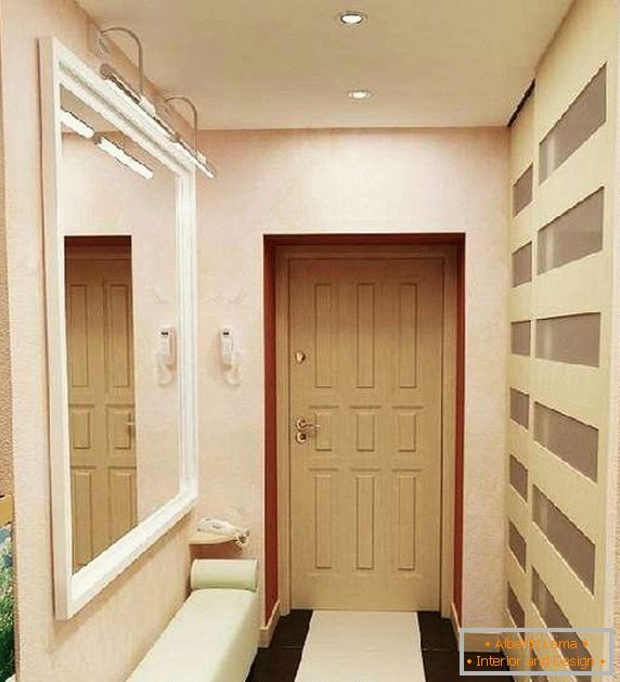 design of a narrow hallway, photo 2