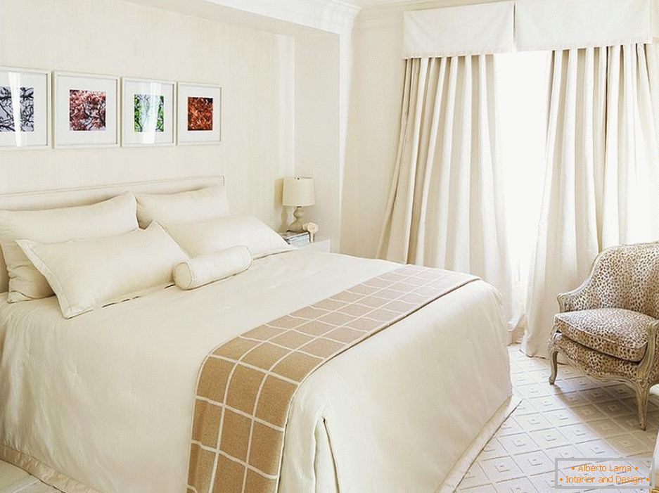 Bedroom in beige tones