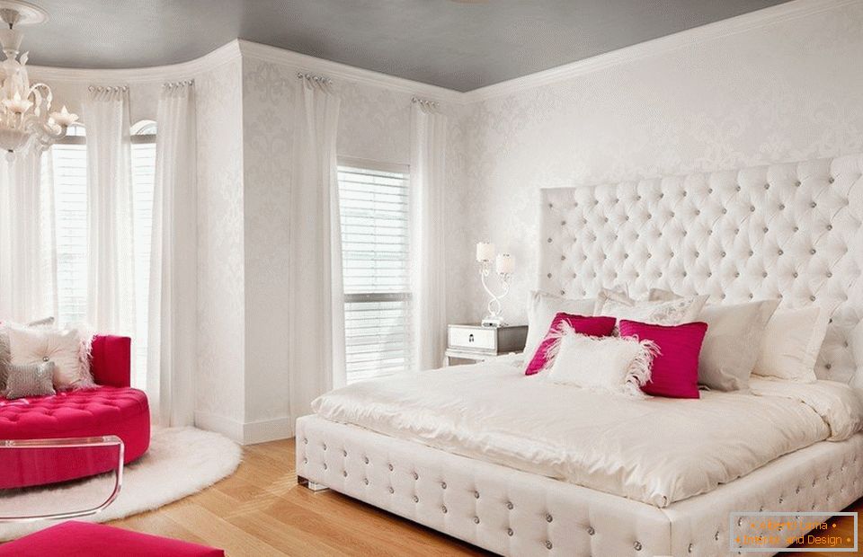 White wallpapers and gray ceiling