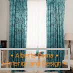 Rich color of curtains