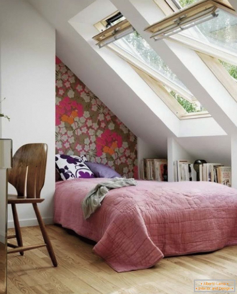 Skylights above the bed