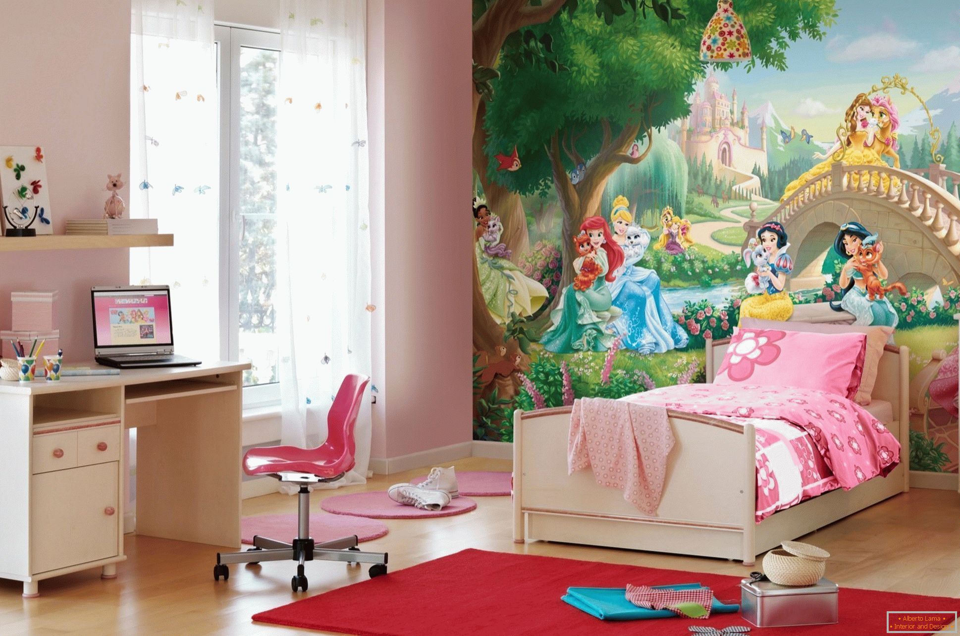 Bedroom for a little girl