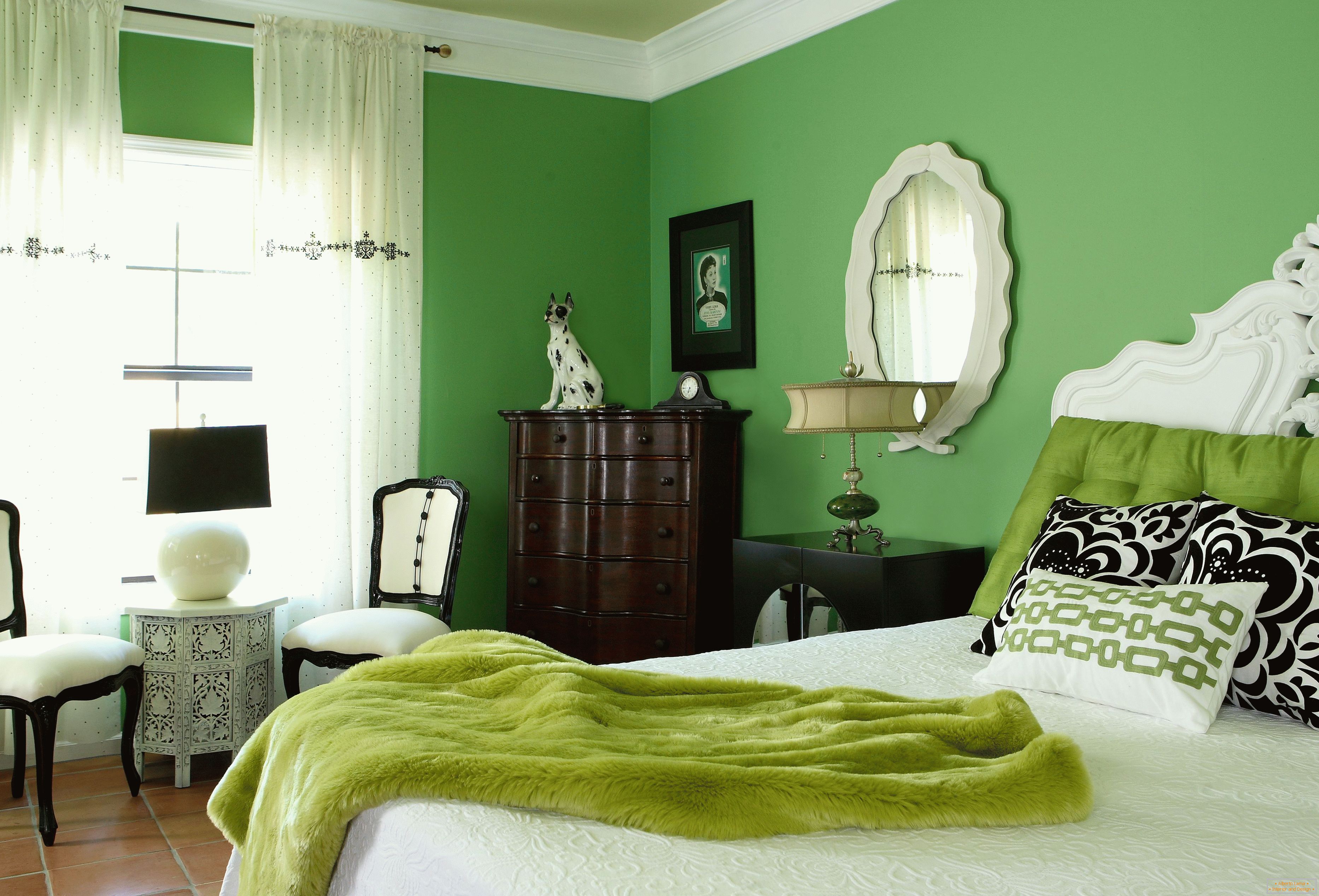 Bedroom in green colors