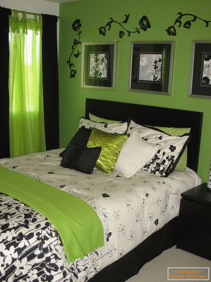 The combination of green and black in the interior of the bedroom