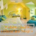 Combination of green with yellow and turquoise in the interior of the bedroom