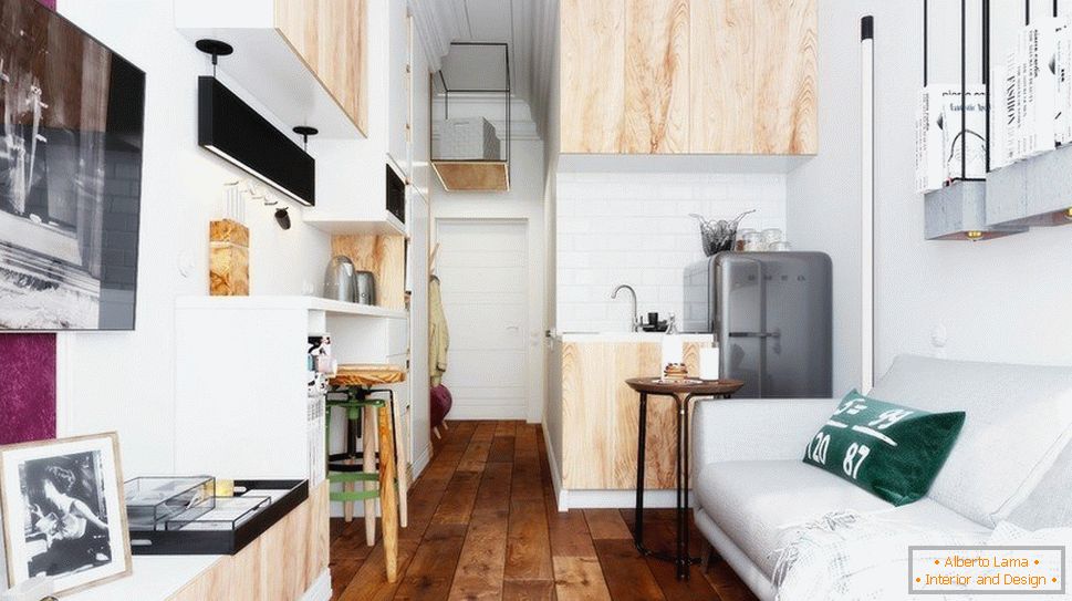 Narrow studio with high ceilings