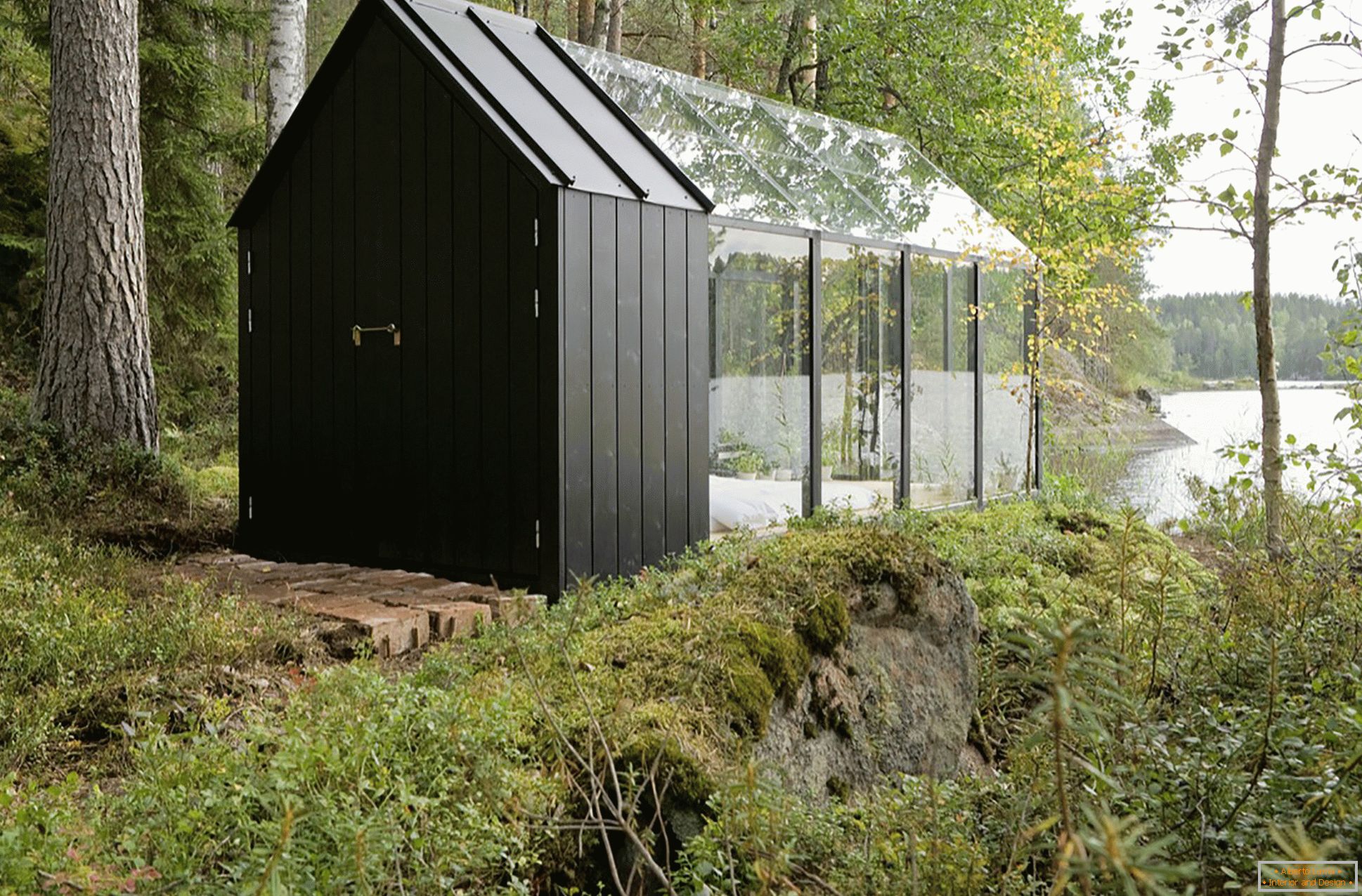 Greenhouse design by the river