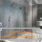 Wall decoration in shower mosaic