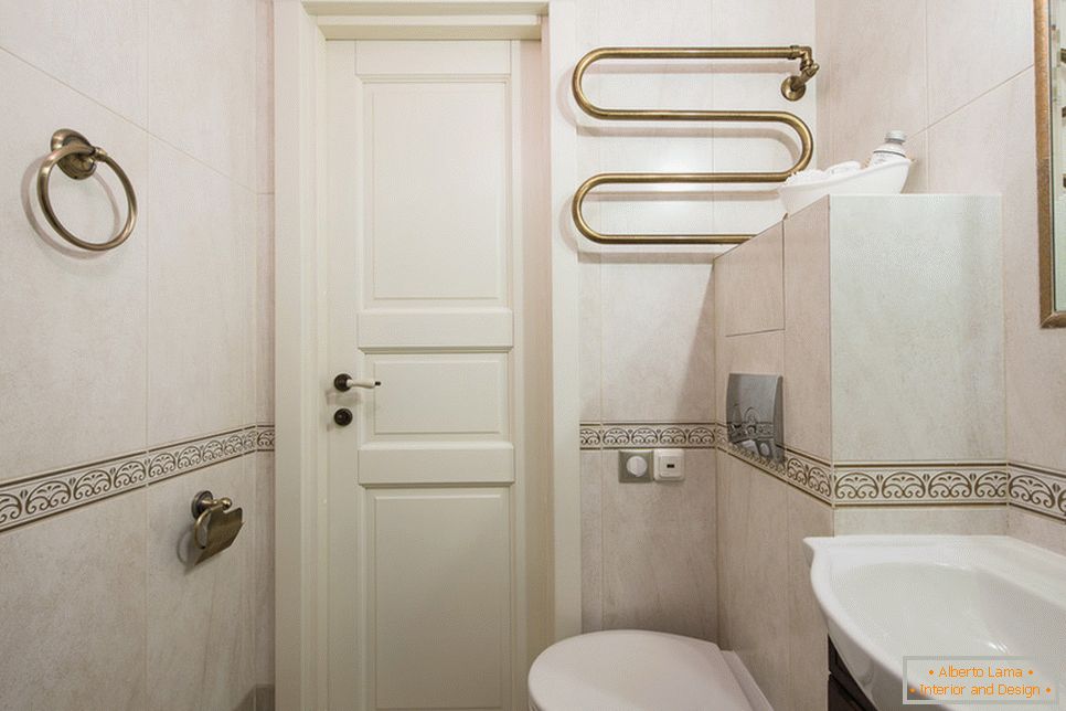 A bathroom of luxury apartments from Maria Dadiani