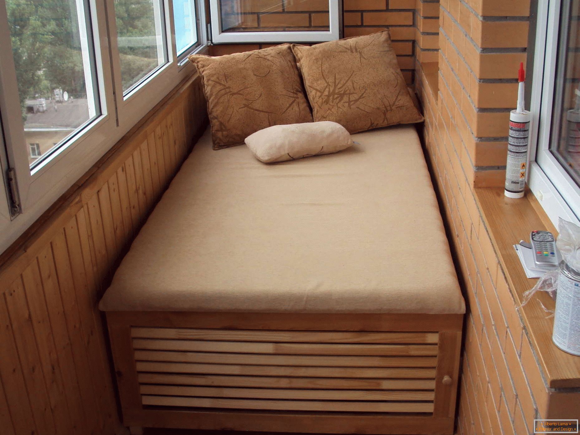 Closet-bed on the balcony