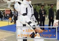 The exoskeleton HAL enters the world market