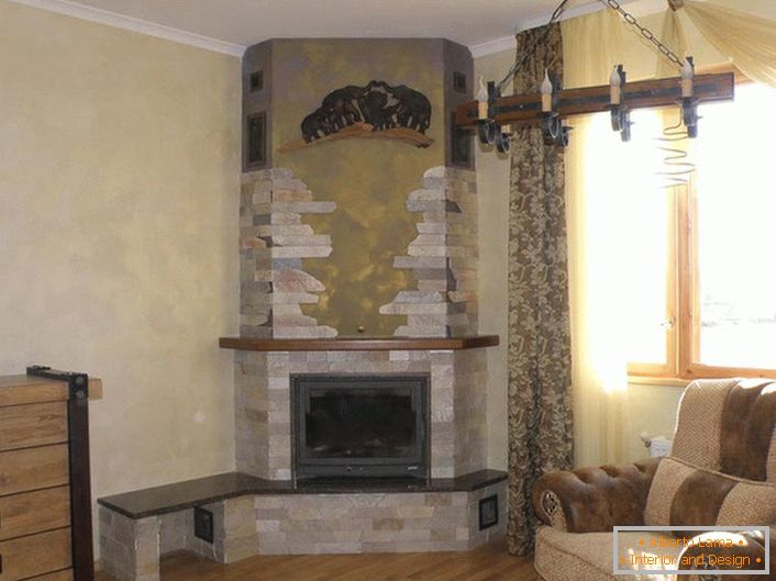 A variant of a corner fireplace in a small apartment.