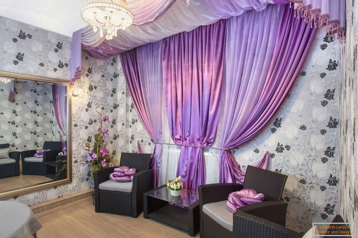 Variant draping of purple curtains