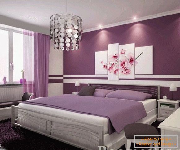 Purple colors in the interior of the bedroom