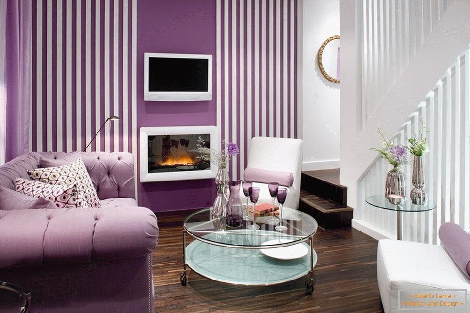 Purple sofa and walls in the room