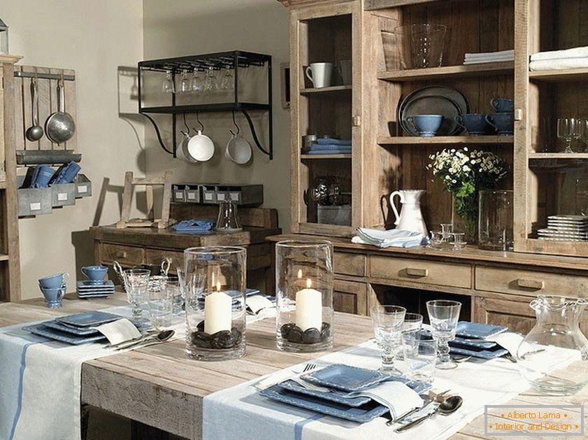 Decor for the kitchen in the style of Provence