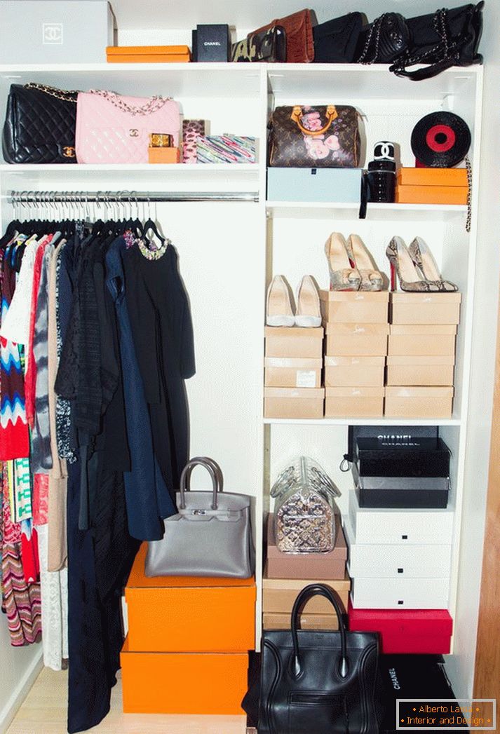 Wardrobe from the pantry - photo ideas how to turn a pantry