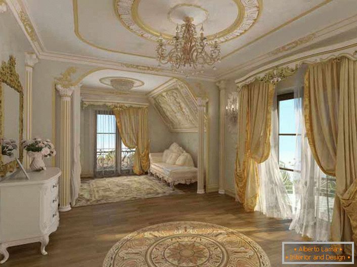 A baroque room in a country house in southern Switzerland is decorated with polyurethane stucco. 