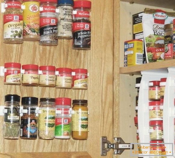 Spice storage on the cabinet door