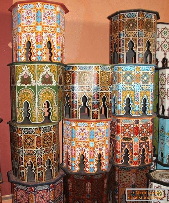 Moroccan tables