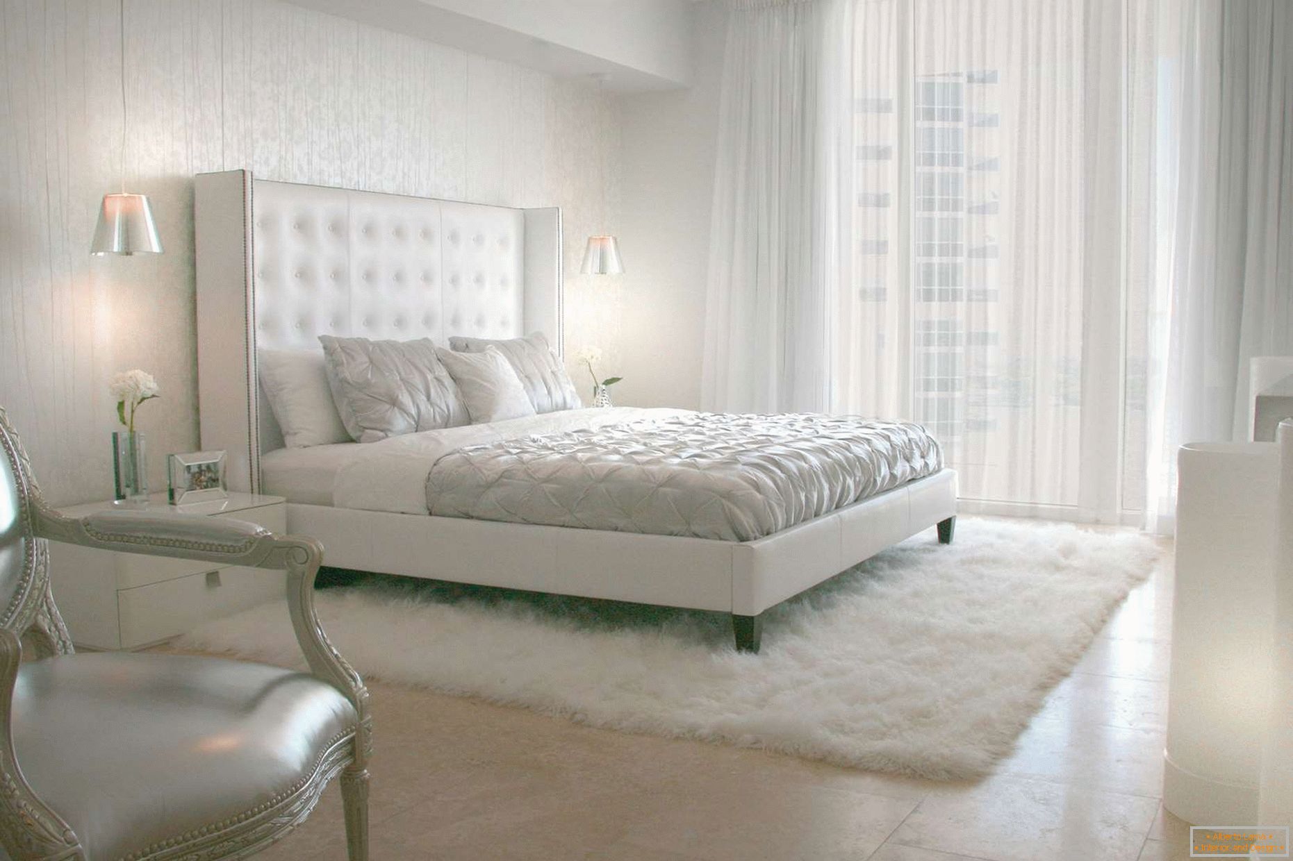 White color in bedroom design