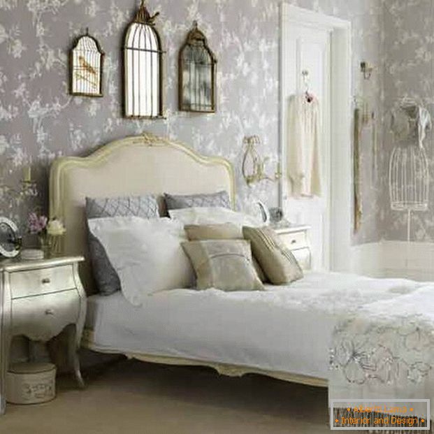French style in the interior of the bedroom