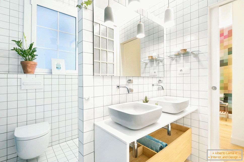 Interior of a bathroom in an apartment in Barcelona