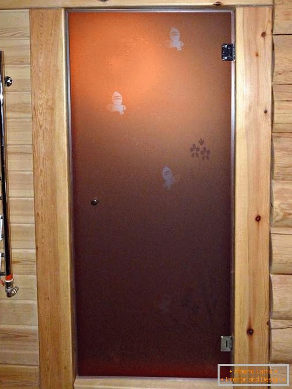 We choose high-quality glass doors for sauna and bath