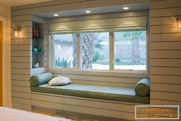 PVC windows in the design of the room