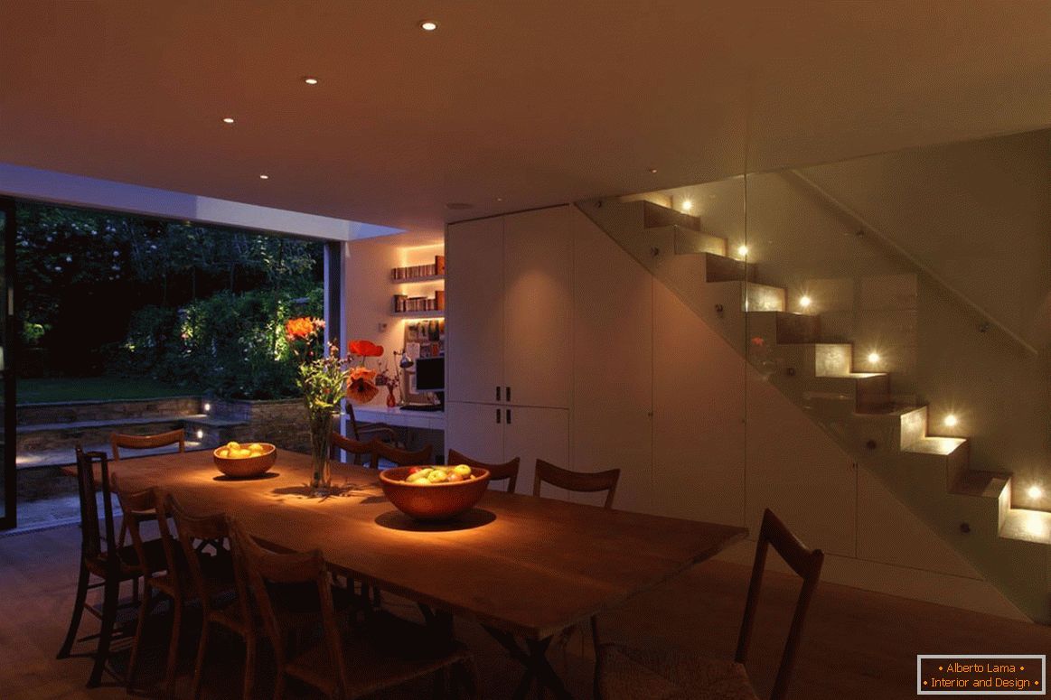 Romantic lighting of a two-level apartment