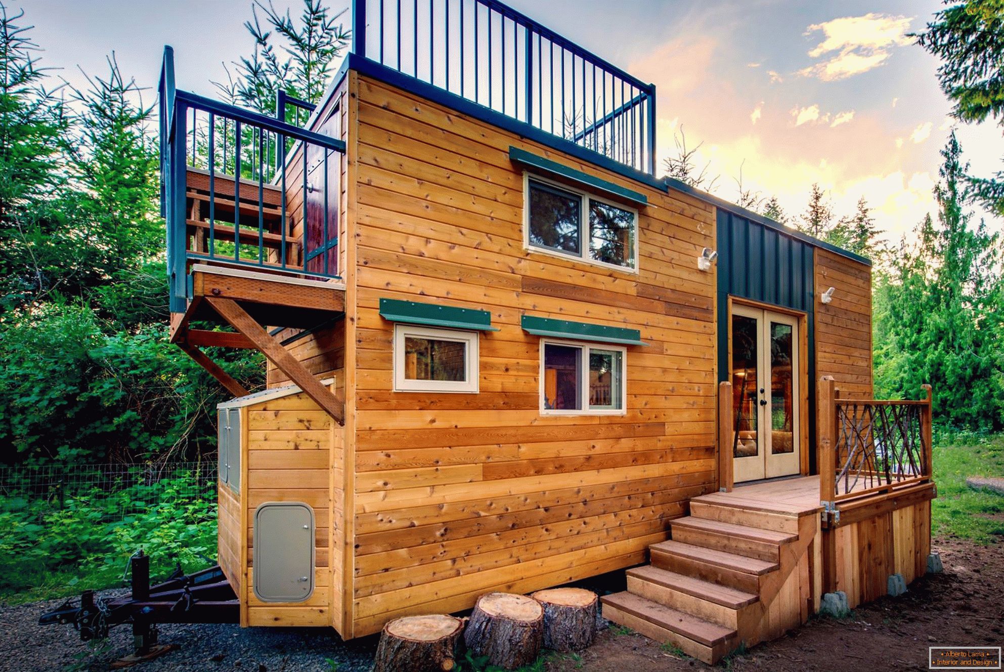 Wooden house for family with pets