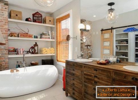 Open shelves and a brick wall in the bathroom