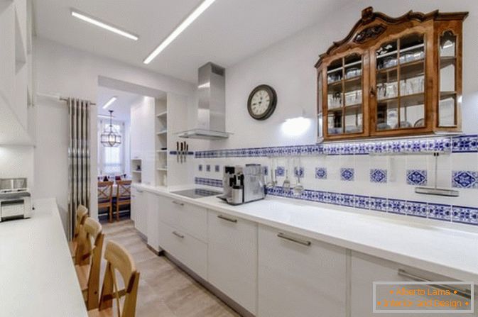 Creative long kitchen countertop