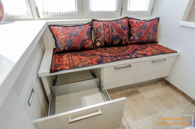 Drawers built-in under the seats