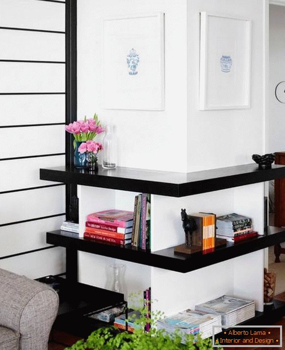 The idea for decorating the corner with shelves