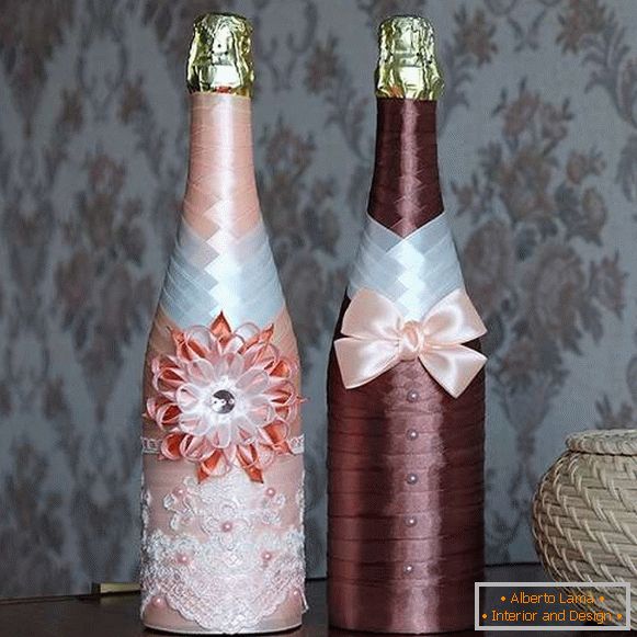 How to decorate a bottle of champagne with your own hands for March 8 ribbons